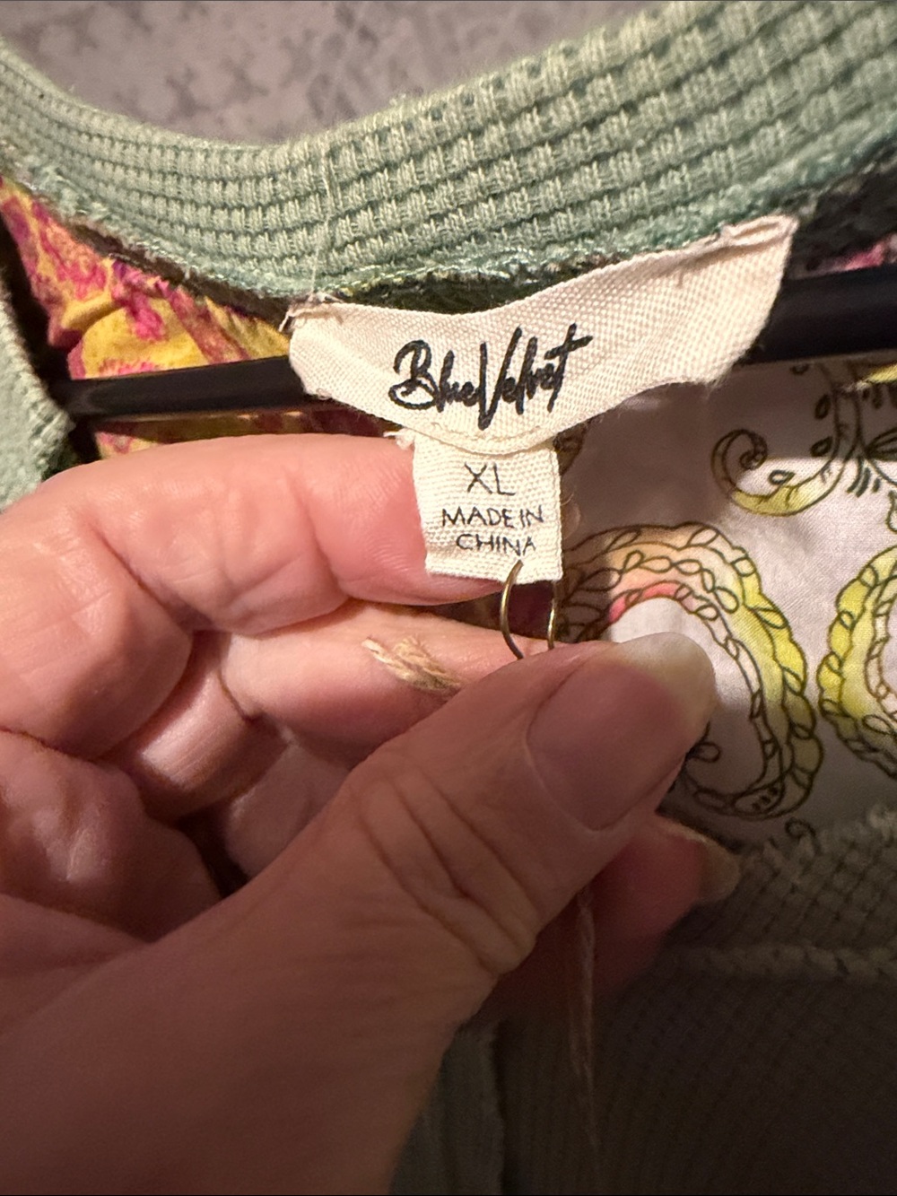 Blue Velvet XL Boho Mixed Media Waffle Knit Thermal Paisley High Low Top Sage - Picture 3 of 5